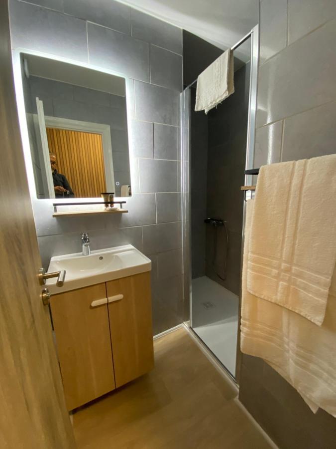 Studios & Chambres Aux Portes De Geneve Сен-Жульен-ан-Женевуа Экстерьер фото