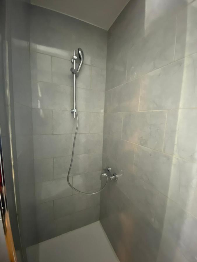 Studios & Chambres Aux Portes De Geneve Сен-Жульен-ан-Женевуа Экстерьер фото